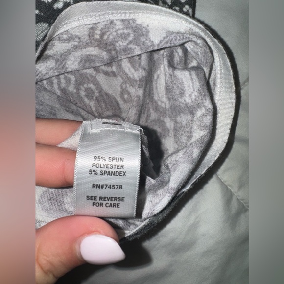 Lace Style Top - Picture 5 of 6